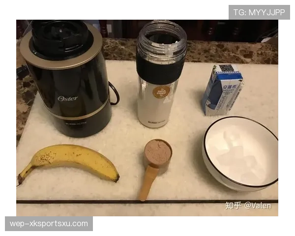 程语轩家的冰箱里只放蛋白粉和冰块